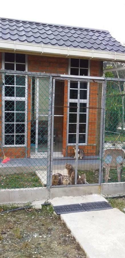 Seri Kenangan Kota Samarahan Exterior photo